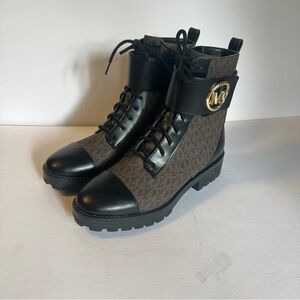 Michael Kors Tatum Boot MK Logo Lace-Up/Zipper Biker Black/Brown Size 7.5 NEW